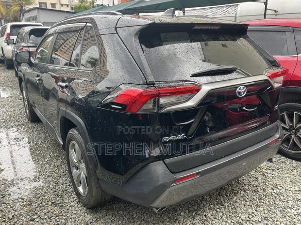 Toyota RAV4 Hybrid 2019 Black