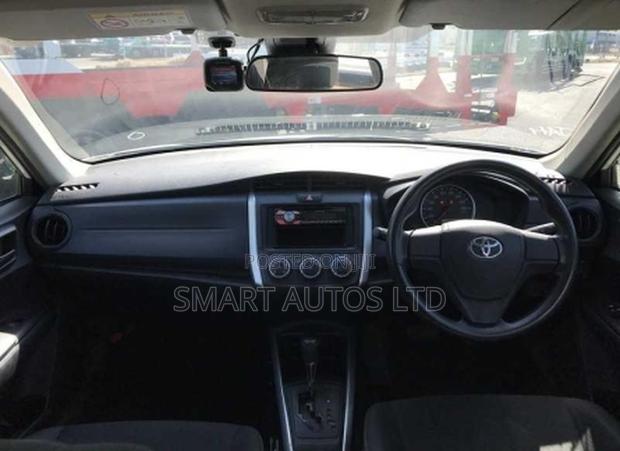 Toyota Corolla Fielder 2020 Pearl
