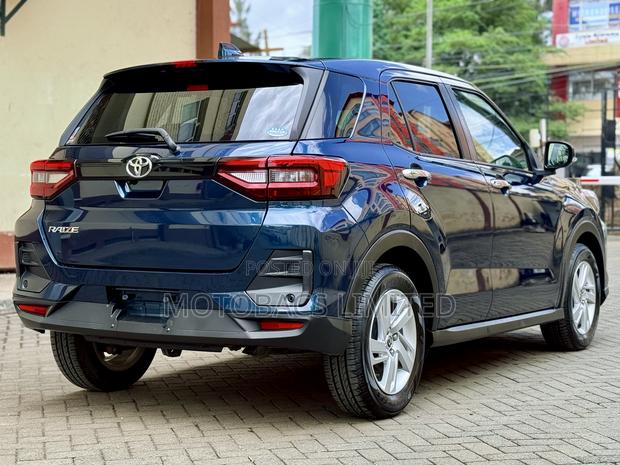 Toyota Raize 1.0 AWD 2020 Blue