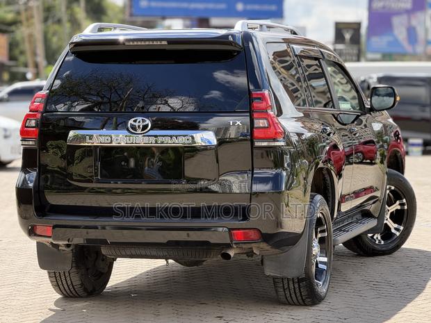 Toyota Land Cruiser Prado 2.7 2019 Black