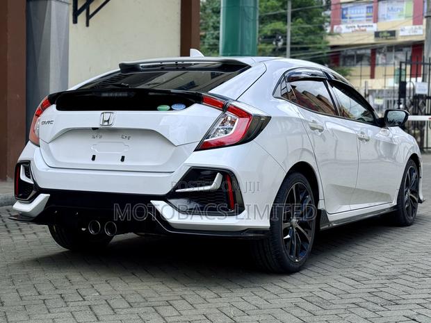 Honda Civic Sport Hatchback 2020 Pearl