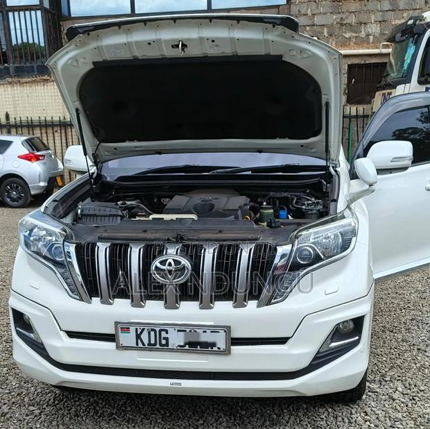 Toyota Land Cruiser Prado 2020 White