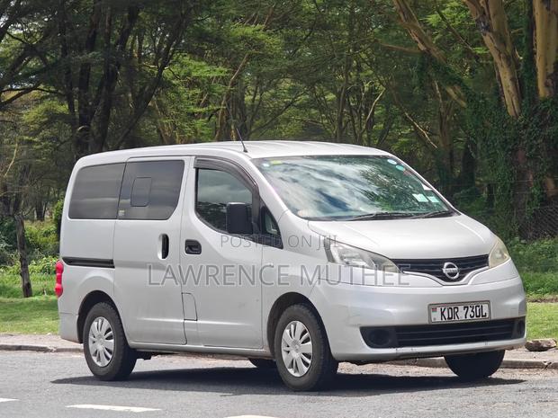 Nissan NV200 2017 Silver