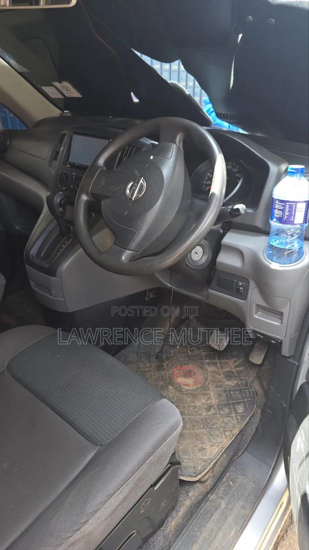 Nissan NV200 2017 Silver