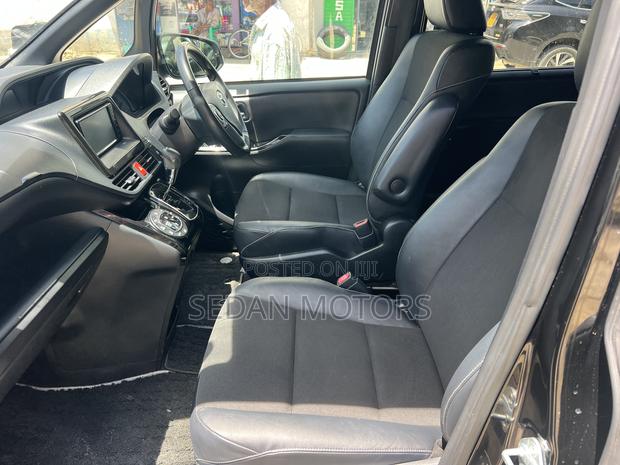 Toyota Noah 2019 Matt Black