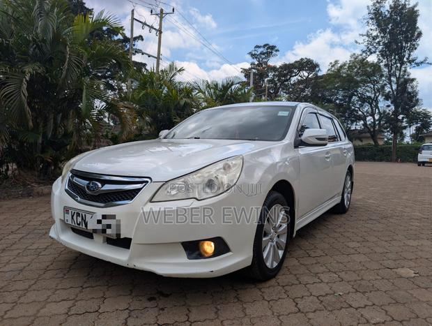 Subaru Legacy 2010 White