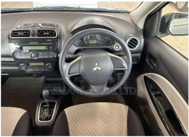 Mitsubishi Mirage 2019 Silver