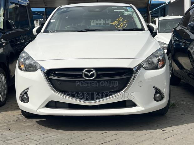 Mazda Demio 2019 White