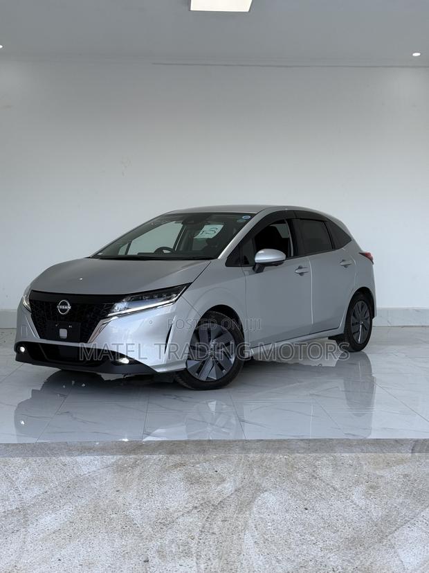 Nissan Note 1.2 Hybrid 2021 Silver