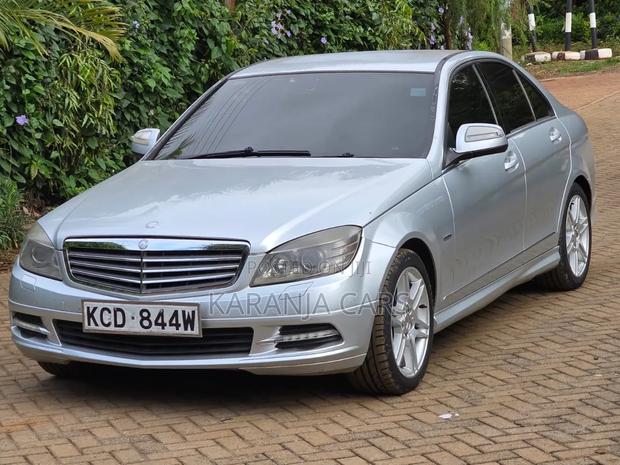 Mercedes-Benz C200 2008 Silver