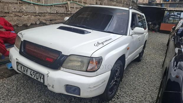 Subaru Forester 2.0 Automatic 1999 White