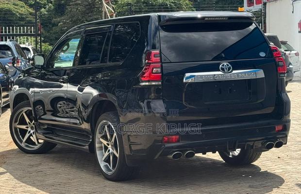 Toyota Land Cruiser Prado 2019 Black