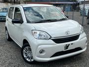 Toyota Passo 2019 White for sale