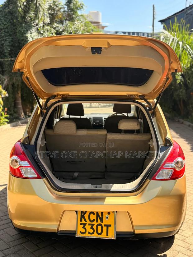 Nissan Tiida 1.5L 16V 2010 Gold