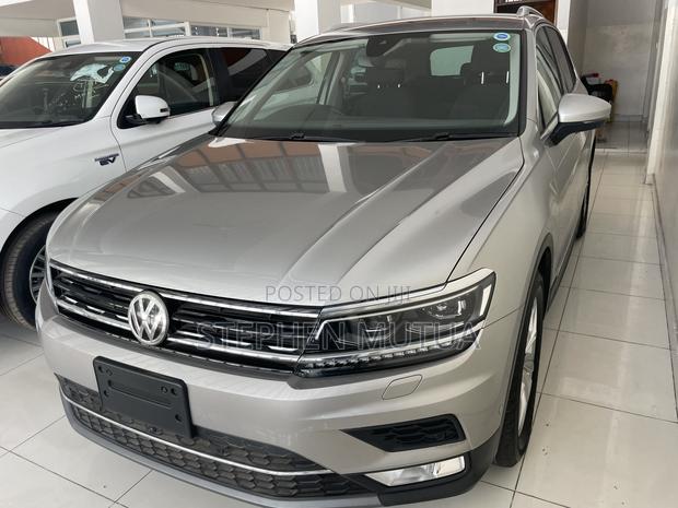 Volkswagen Tiguan 2019 Silver