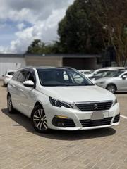 Peugeot 308 2019 White for sale