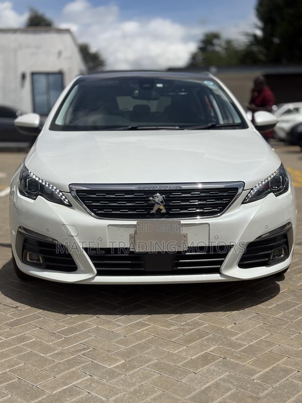 Peugeot 308 2019 White