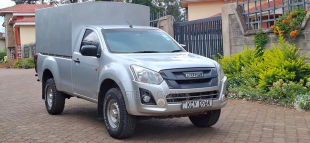 Isuzu D-MAX 2019 Silver