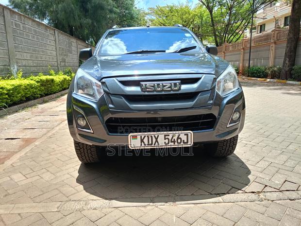 Isuzu D-MAX 2018 Gray