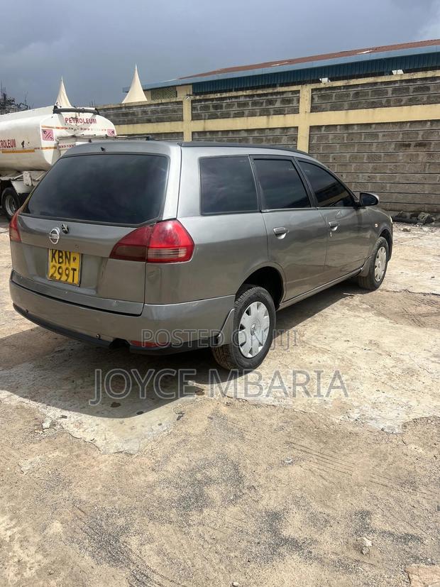 Nissan Wingroad 2006 Gray