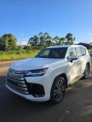 Lexus LX 500d 2022 White for sale