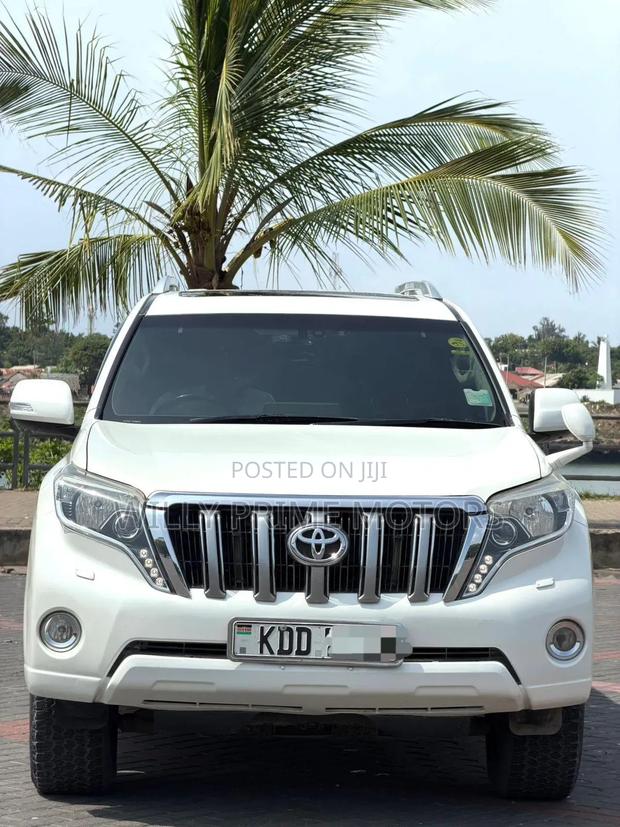 Toyota Land Cruiser Prado 2.8 D-4D 2015 White