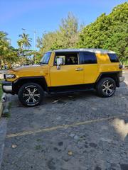 Toyota FJ Cruiser 2012 Yellow for sale