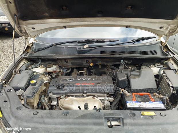 Toyota RAV4 2.4 2005 White