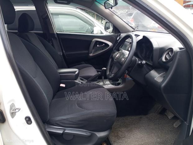 Toyota RAV4 2.4 2005 White