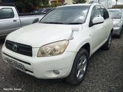 Toyota RAV4 2.4 2005 White for sale