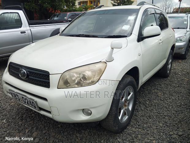 Toyota RAV4 2.4 2005 White