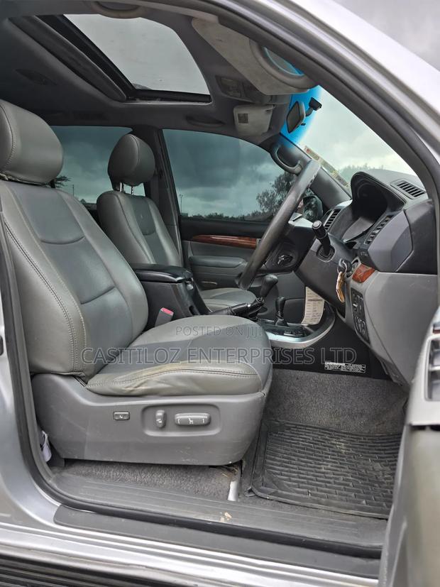 Toyota Land Cruiser Prado 3.0 D-4D 3dr 2006 Silver