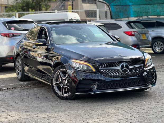 Mercedes-Benz C200 2019 Black