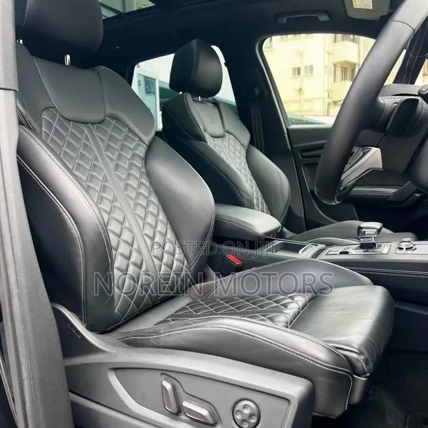 Audi Q5 45 Premium AWD quattro 2020 Matt Black