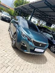 Peugeot 5008 2018 Green for sale