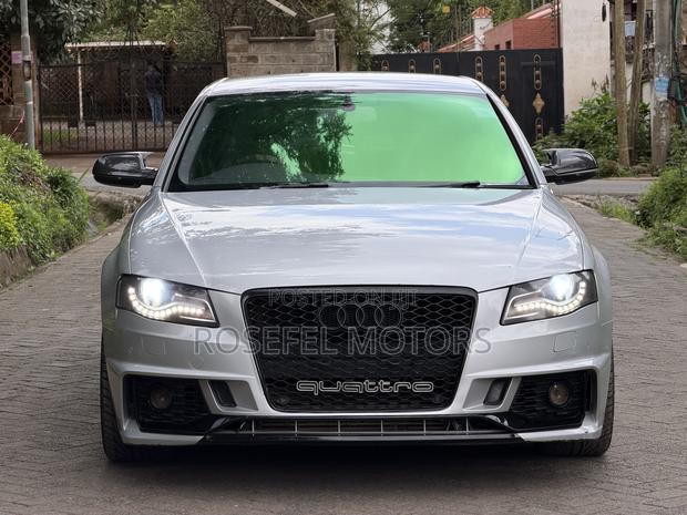 Audi A4 2.0T Avant Premium Quattro 2011 Silver