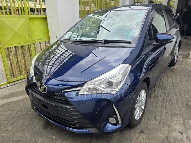 Toyota Vitz 1.3 FWD 5dr 2019 Blue