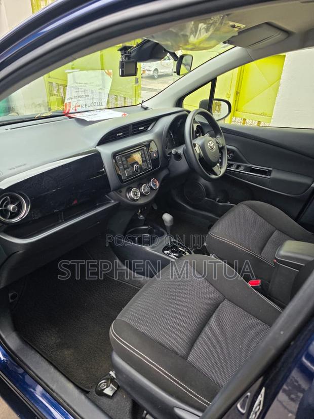 Toyota Vitz 1.3 FWD 5dr 2019 Blue