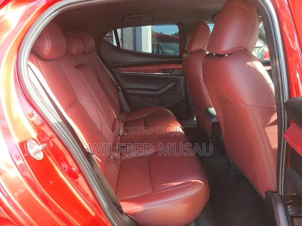 Mazda 3 2021 Red
