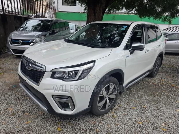 Subaru Forester 2019 White