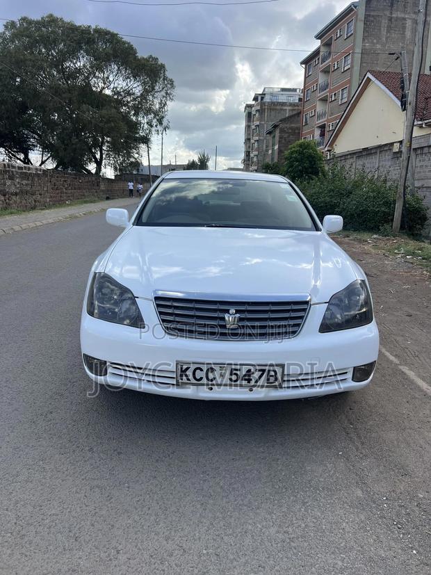 Toyota Crown 2008 White