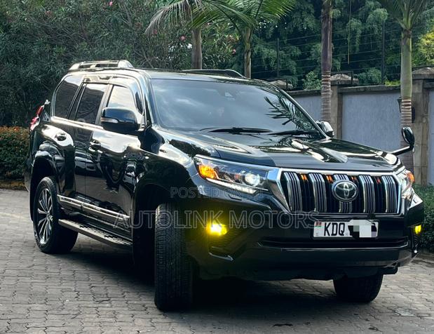 Toyota Land Cruiser Prado 2.8 2019 Black
