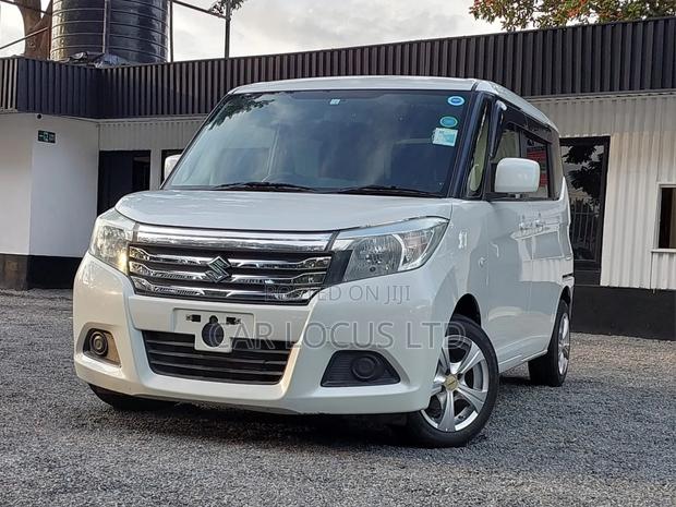 Suzuki Solio 2018 White