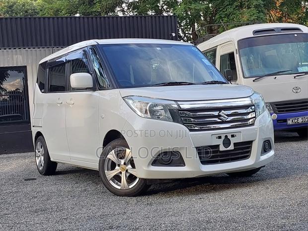 Suzuki Solio 2018 White