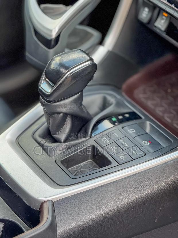Toyota RAV4 2020 Black