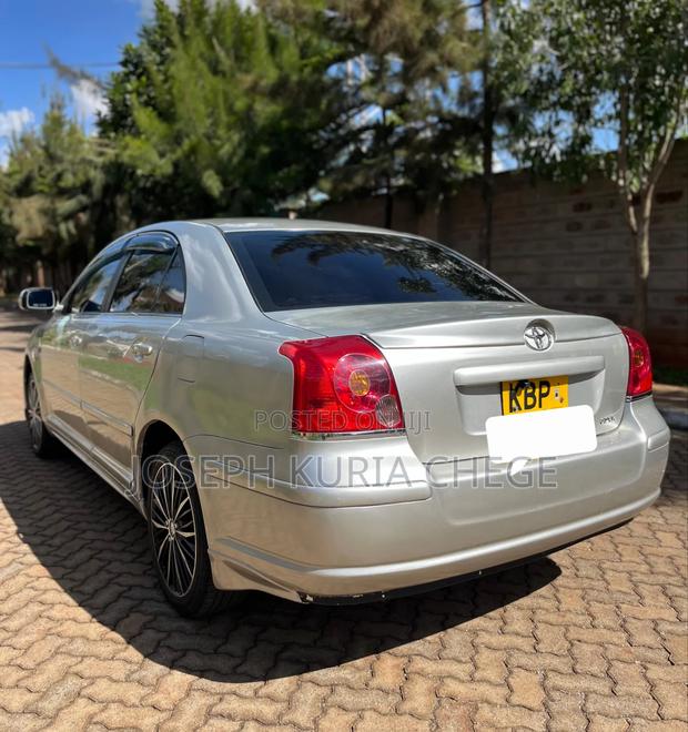 Toyota Avensis 2006 Silver