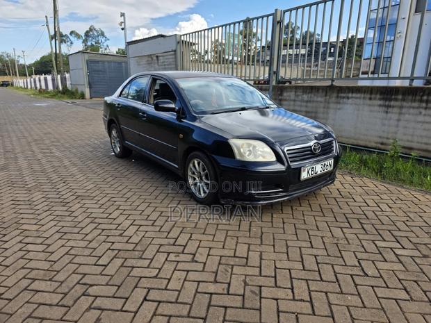Toyota Avensis 2006 Black