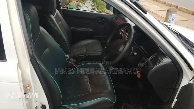 Toyota Corolla 2002 White