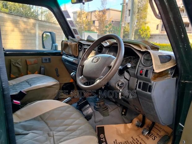Toyota Land Cruiser 79 Series 2005 Green