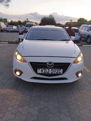 Mazda Axela 2015 White for sale